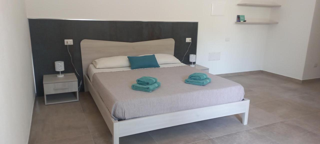 Bed and Breakfast Mivida "Le Stanze Di Ada" Сан-Теодоро Номер фото