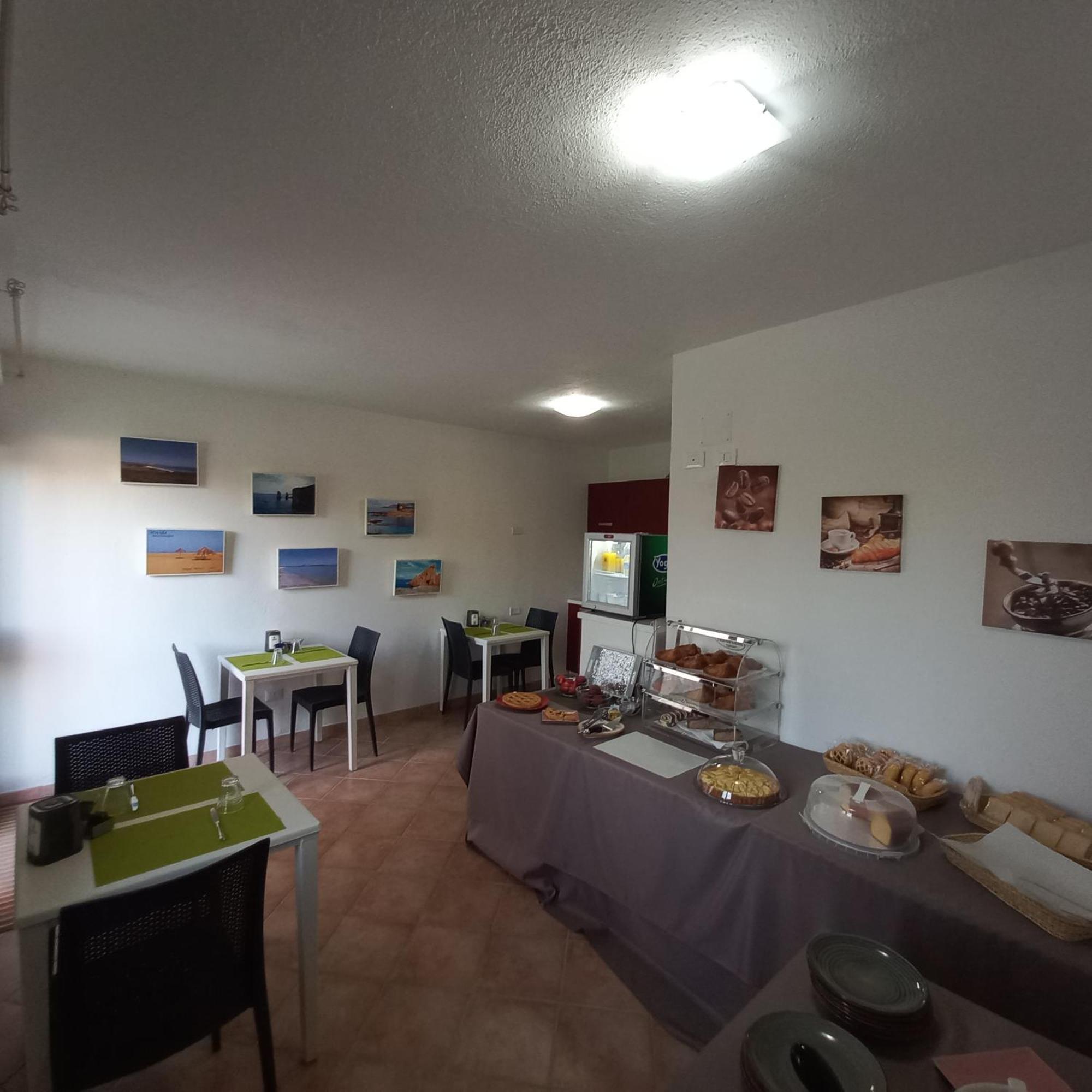 Bed and Breakfast Mivida "Le Stanze Di Ada" Сан-Теодоро Экстерьер фото
